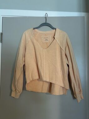 Pilcro Peach Cropped Raw-Seam Pullover